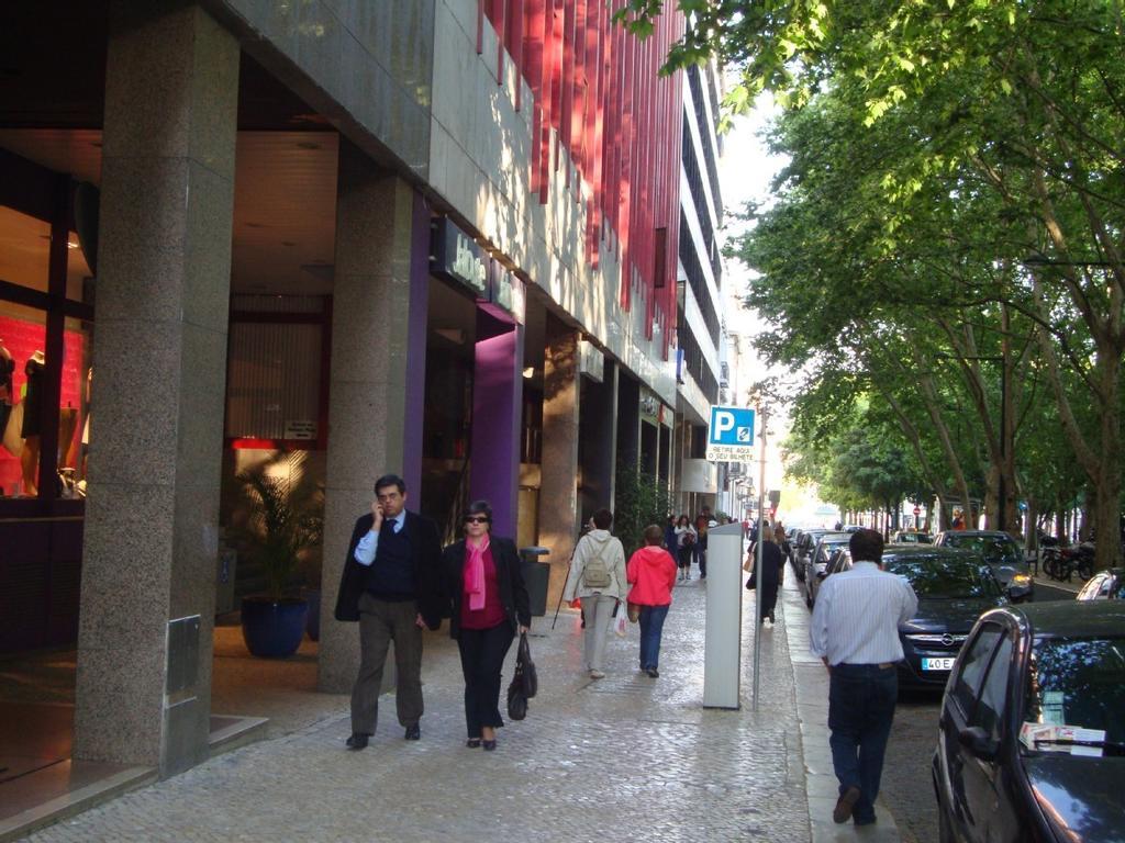Luxury Apartment In City Centre - Avenida Da Liberdade Lisbon Room photo