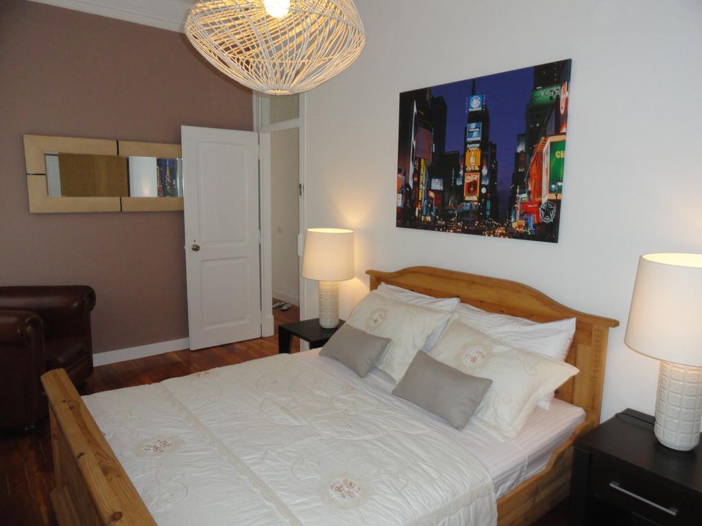 Luxury Apartment In City Centre - Avenida Da Liberdade Lisbon Room photo